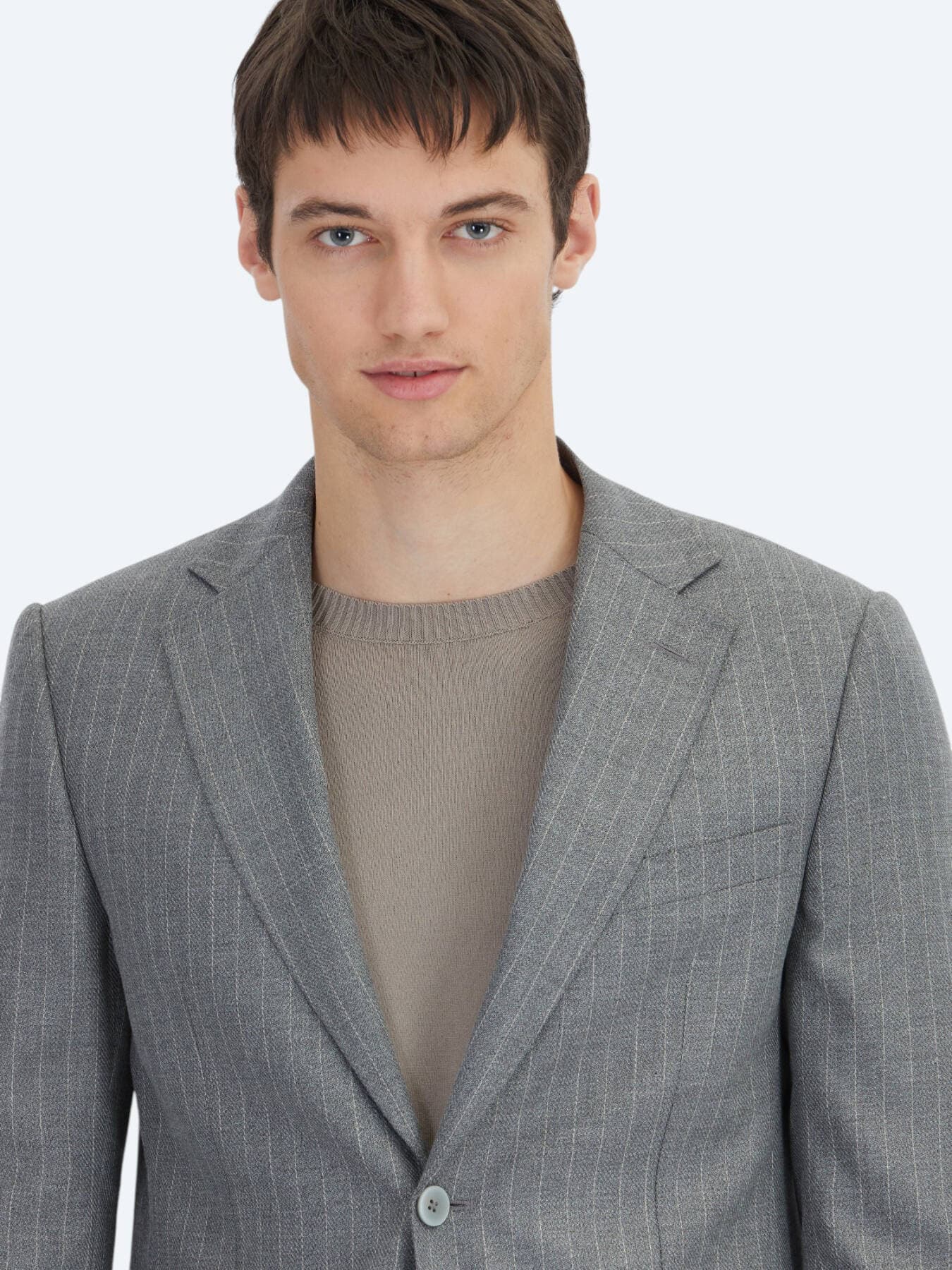 Antrasit Çizgili Modern Fit Takım Elbise görsel 3